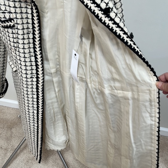 CHANEL Vintage Wool Boucle Long Jacket - Picture 10 of 16